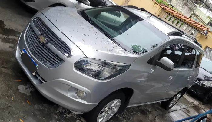 Chevrolet Spin LTZ 1.8 8V Econo.flex 5P Aut. 2015