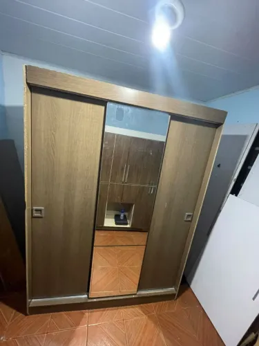 Vendo guarda roupa espelho entrega e Montagem grátis 
