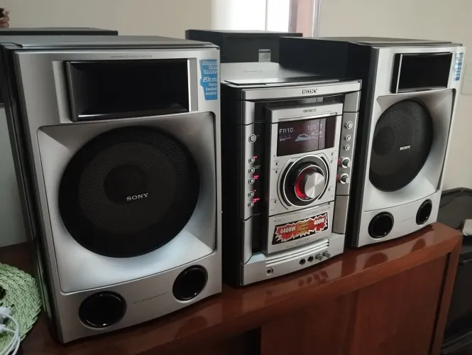 Mini System Sony Genezy impecável