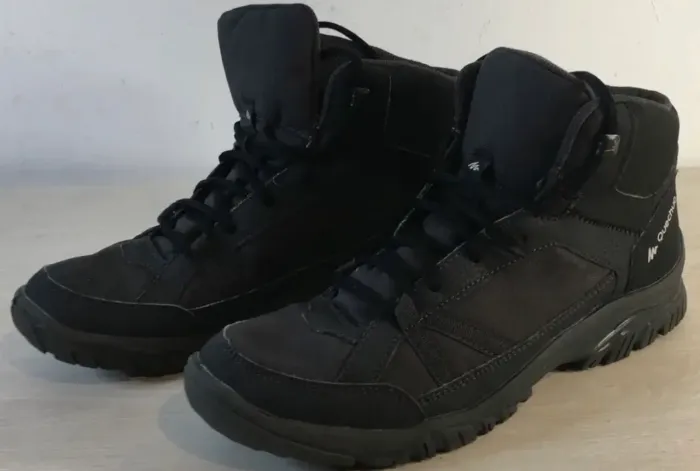 Bota Para Trilha Caminhada Nh100 Mid Quéchua 39 - Zerada Preto 39 Br