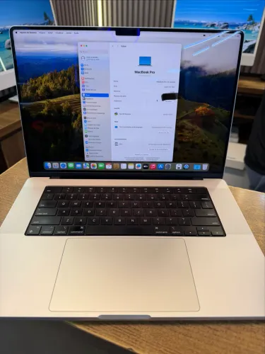 MacBook Pro M2 Max 16 Polegadas