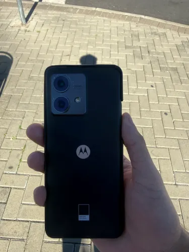 Edge 40 neo usado