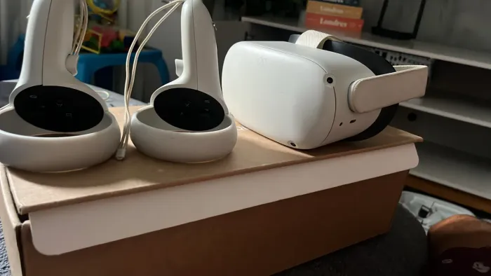 ÓCULOS META QUEST 2 VR