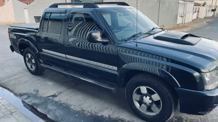 Chevrolet S10 Pick-up Exec. 2.8 4X4 CD TB Int.dies 2009