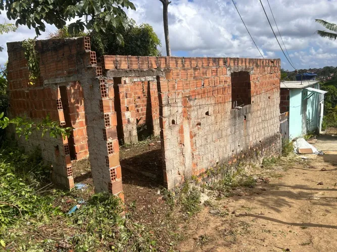 Casa em ponto de telhado