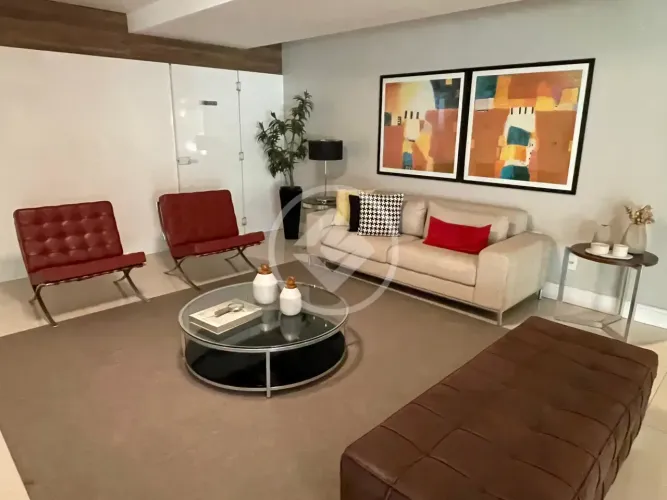 FCS-Apartamento à venda  2 Dormitórios c/ Suíte Trindade