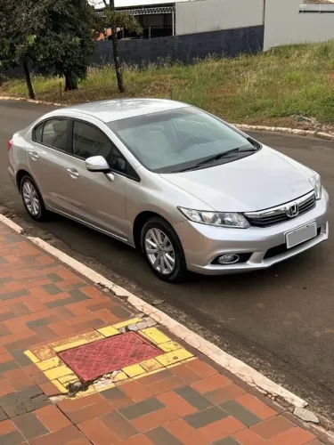 Honda Civic Sedan LXR 2.0 Flexone 16V Aut. 4P 2014