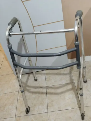Andador