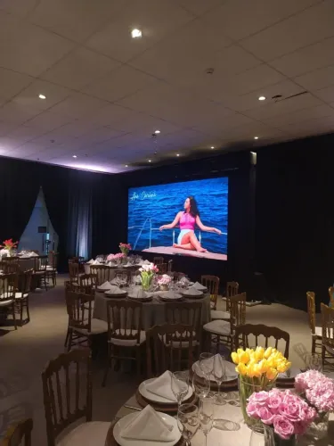 Painel de LED EM ALTA DEFINIÇÃO P6 3x2