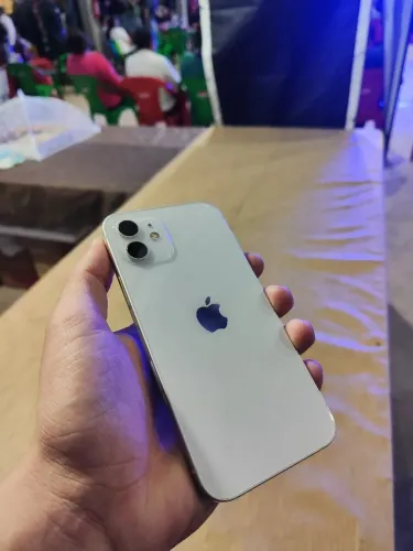 iPhone 12 128gb (aceito brique)