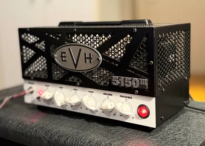 Amplificador Cabeçote guitarra EVH 5150 III LBX