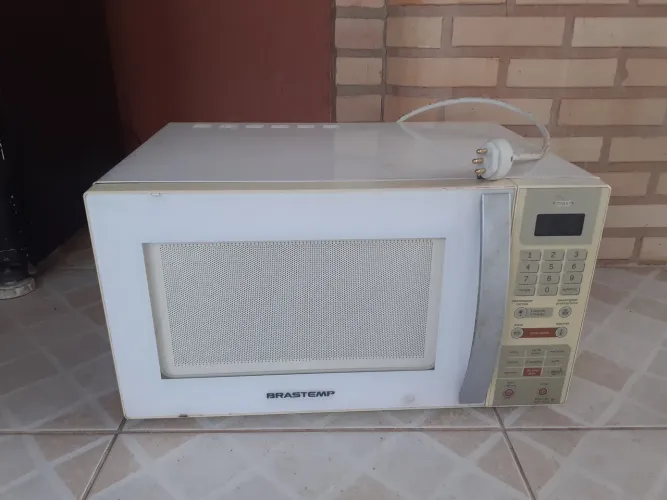 MICRO-ONDAS 32 LITROS