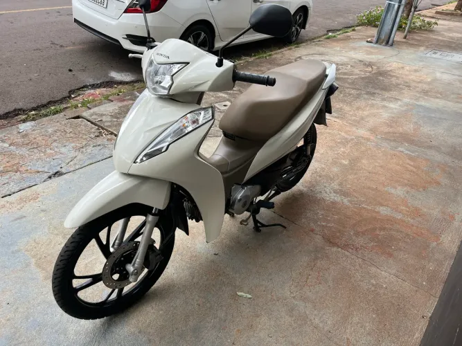 Honda Biz 125, 2022, Único dono, Excelente Estado, Pouco Km
