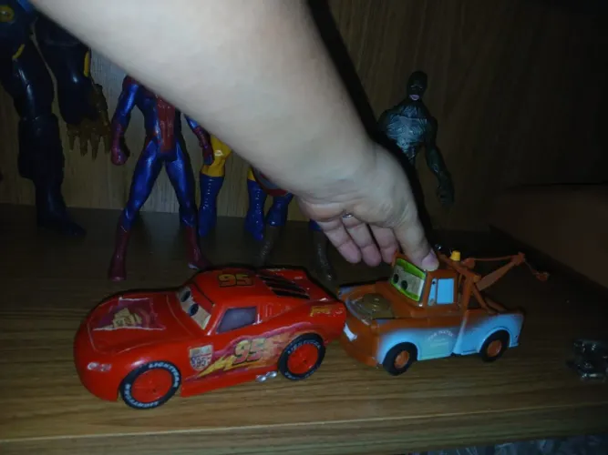 Carrinho Relâmpago McQueen e Mate