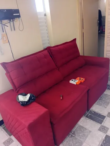 Vendo sofá novo 4 meses de uso