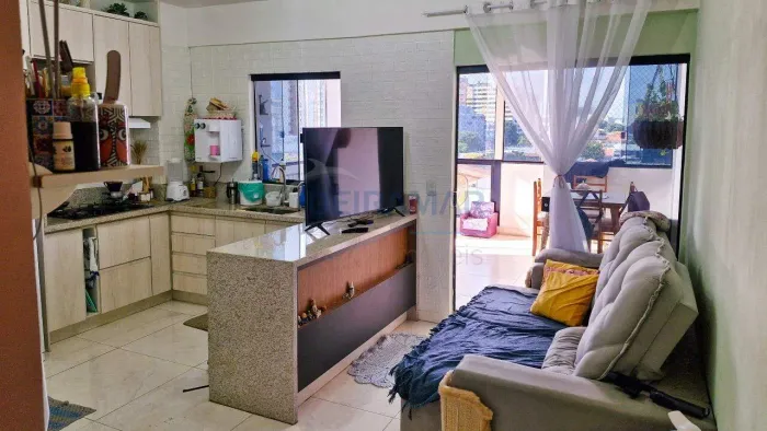 Apartamento Cobertura 1 Quarto, Varanda, 1 Vaga Coberta à Venda no Edifício Francisco Ribe