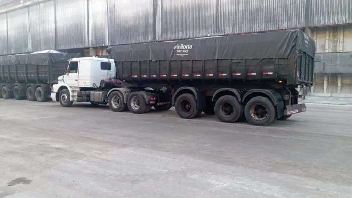 SCANIA 113 TRUCADA 6 MARCHAS