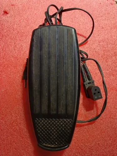 Pedal Para Singer Prêt-á-porter / Facilita 43 / Facilita 30