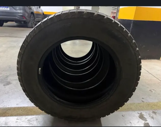 Pneus 265/60 - R18