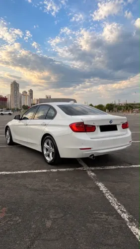 BMW 316I 1.6 TB 16V 136cv 4P 2014