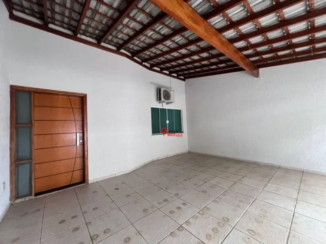 Casa com 3 dormitórios para alugar, 120 m² por R$ 3.800/mês - Vila Belvedere - Americana/S