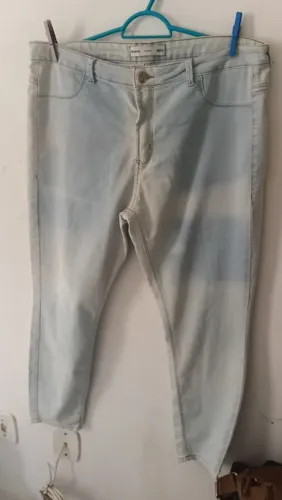 Calça jeans Hering 46