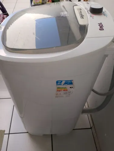 Tanquinho de lavar roupa 