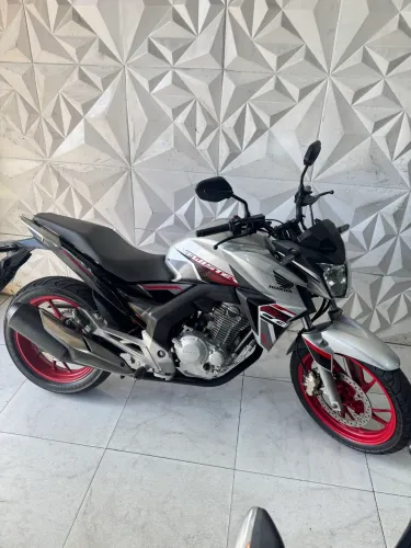 Twister 250 - 2021 / ARENA MOTOS