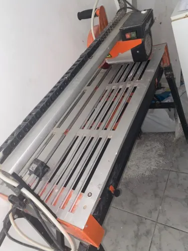 maquina de corta piso