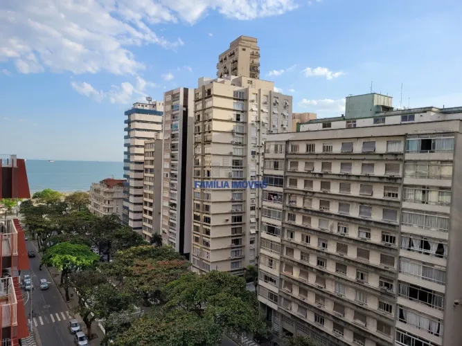 Apartamento vista mar à venda em Santos 4 quartos 2 suítes 3 vagas