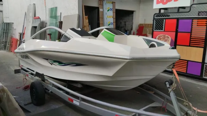 Lancha Ventura 16 pés mortot Yamaha