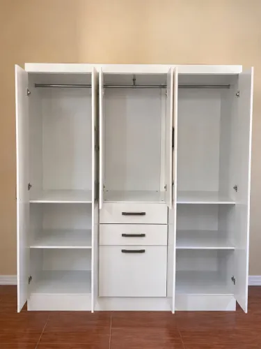 Guarda Roupa