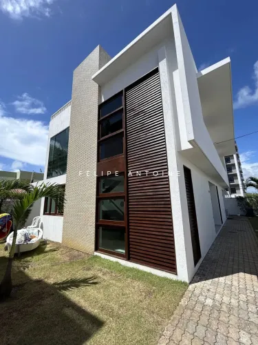 Triplex em condomínio beira mar - Camboinha I Cabedelo/PB