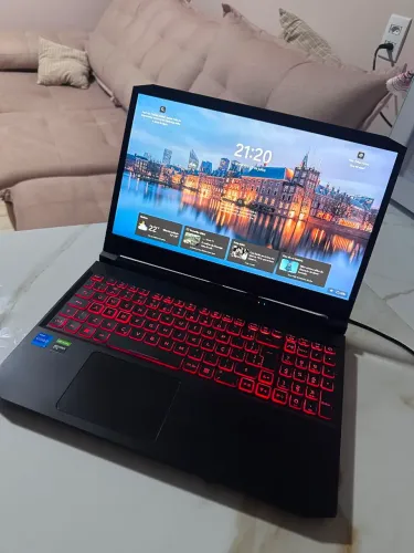 Notebook Acer Nitro 5 - 15,3" 1TB & 8gb RAM