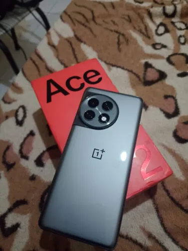 OnePlus Ace 2 Pro 