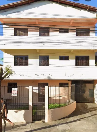 VENDE-SE PRÉDIO RESIDENCIAL NO MONTESE - FORTALEZA/CE