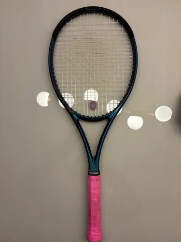 Wilson Ultra 100 v4