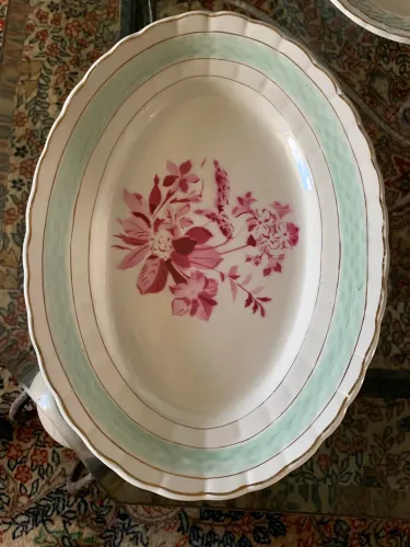 Conjunto de travessas de faiança 
