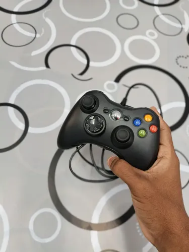 Controle de Xbox com fio
