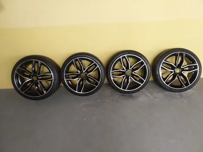 Rodas aro 17 com pneus excelentes estado