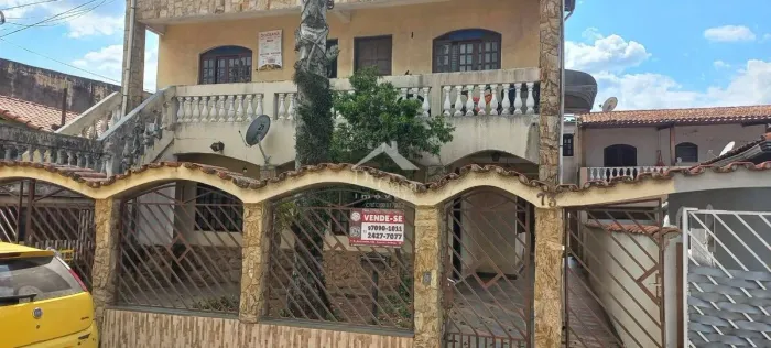 Excelente Imóvel com 6 Apartamentos à Venda  Bom Jesus dos Perdões/SP