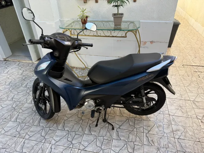 Vende-se Honda Biz 125 EX 2025
