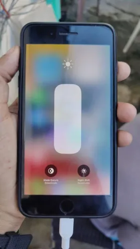 iPhone 7 Plus - Funcionando perfeitamente (Apenas bateria precisa de troca)