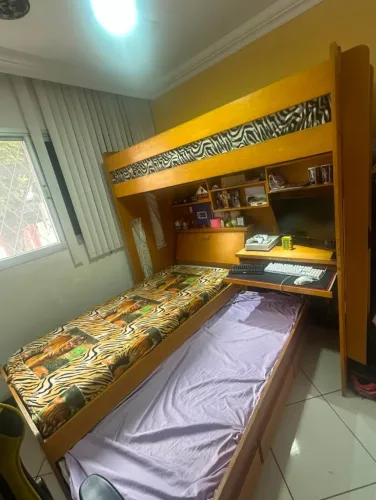Beliche e cama Auxiliar com Escrivaninha Integrada