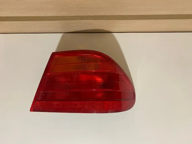 Lanterna Traseira Original Mercedes-Benz Classe E W210 1995 a 2002