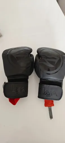 Luvas de Boxe/Muay Thai 16Oz + Bandagem