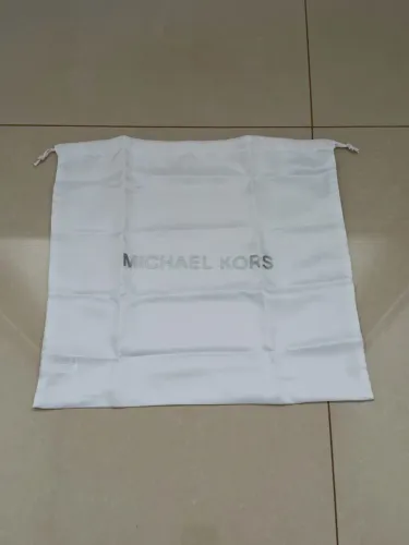 Dustbag Michael Kors original nunca usada 