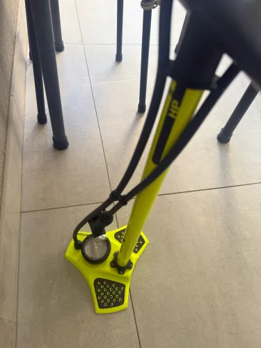 Bomba de chão SPELIALIZED Sport SwitchHitter