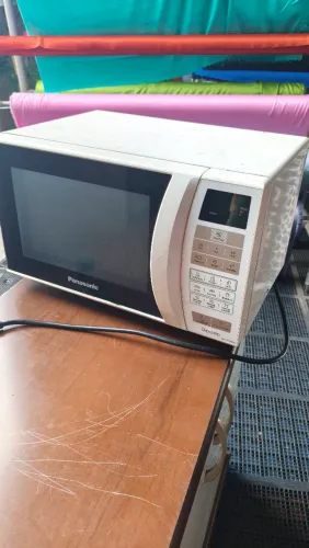 Microondas Panasonic pequeno 21 litros