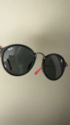 Ray-Ban original em ótimo estado